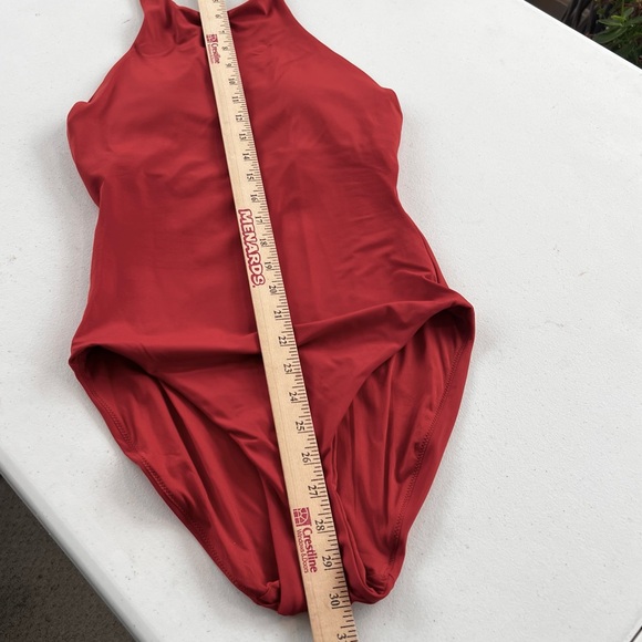 New Andie Swim The Luzon Chili Pepper Red Halter Neck One-Piece Classic Swimsuit - Picture 11 of 11